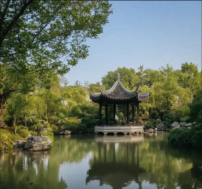 鸡西滴道雨真餐饮有限公司